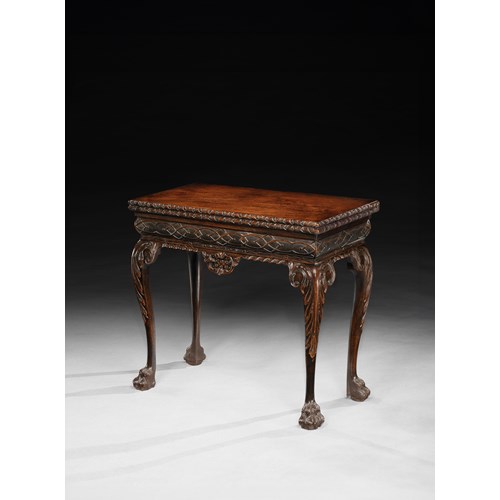 A RARE GEORGE II MAHOGANY TEA TABLE